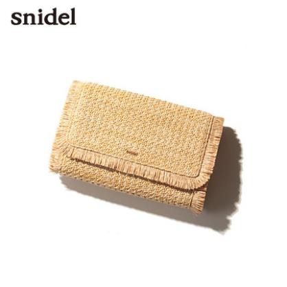 snidel2015春夏新品杂志款休闲流苏搭扣编织手拿包